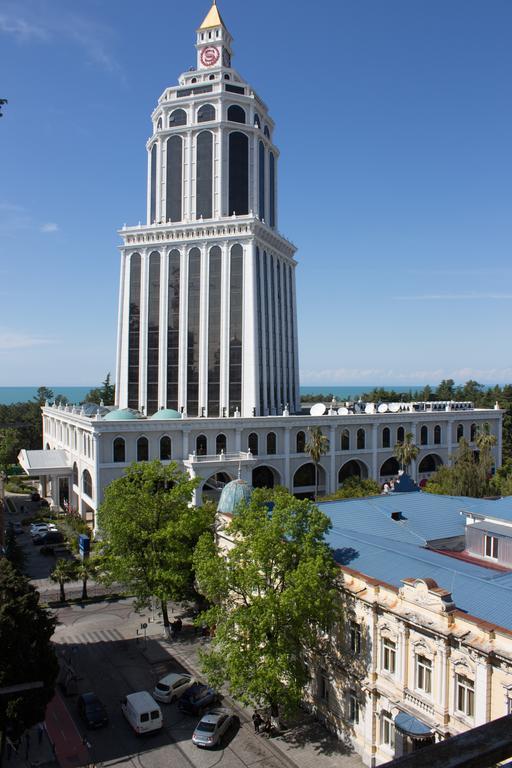 Apartment Archil Batumi Exterior foto